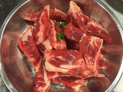 牛小排-釜山火炉·海鲜烤肉(紫藤路店)