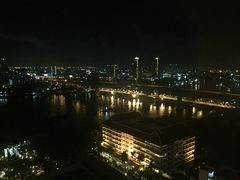 -阿瓦尼河滨曼谷酒店