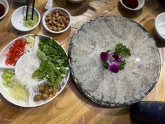 -官塘陈记鱼生·潮汕砂锅粥·牛肉火锅(潮枫路总店)