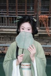 -一揽芳华汉服旗袍体验馆(拙政园店)