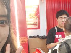 -好特卖HotMaxx(杭州滨江宝龙城店)
