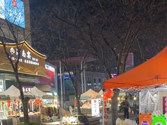 -证大大拇指广场(芳甸路店)