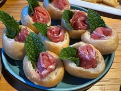 -晃晃悠悠酒肉合作社