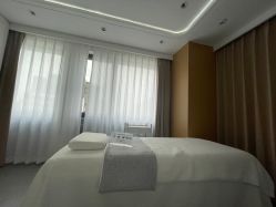 -康美贞·痘肌养护管理中心