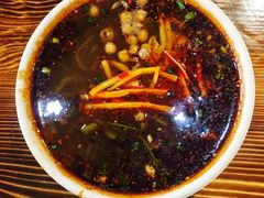 -余香七手工酸辣粉(荣勋花园店)