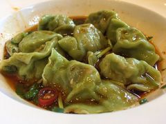 藤椒味碧绿菠菜水饺-金汇酒楼(中山东区店)