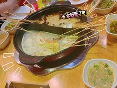 -袁记串串香(泉水轻轨站店)