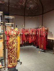 -藤薰定制中式嫁衣礼服旗袍店