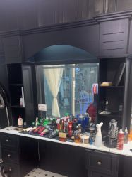 -老男孩男士理容馆·理发·烫染·修面