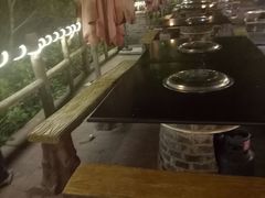 -楠柏弯休闲山庄(梨花溪店)