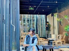 -Metal hands·铁手咖啡