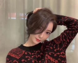 -AYO SALON