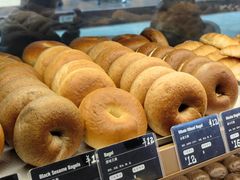 -Dough&Joe团憩(瑞虹天地月亮湾店)