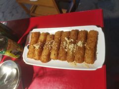 -二荆条·蜀鲜汇城市森林火锅