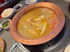 -阿婆情腊排骨火锅·野生菌季(古城旗舰店)
