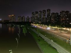 -南京眼步行桥
