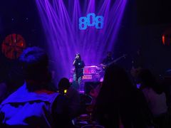 -808 LiveHouse
