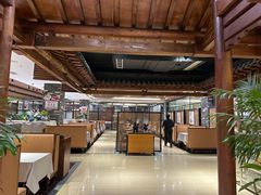 -郑庄脂渣海鲜楼(九水路店)