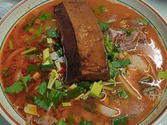 -虾子闵家羊肉粉