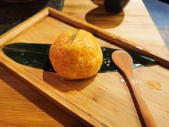 飞鱼籽墨鱼滑-湊湊火锅·茶憩(东城万达店)