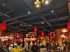 -老滇山寨•云南特色菜•地方菜•民族风情歌舞表演(金碧店)