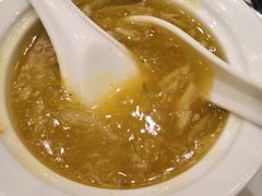 蟹粉鱼翅-梅龙镇酒家(南京西路总店)