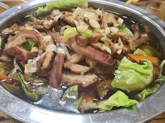 -溢心园香河肉饼总店