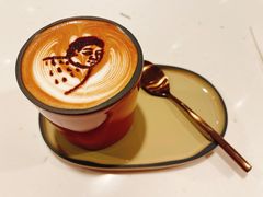 摩卡-潮一不贰·法式甜品·生日蛋糕·西式简餐(外滩店)