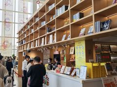 -朵云书院(滴水湖店)