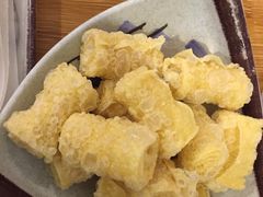 -毛辣果·贵州红酸汤牛肉火锅(西单店)