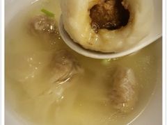 -聚春园自助餐厅(东街口店)