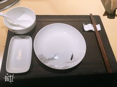 -余欢领鲜火锅(新街口店)