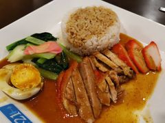 -Pier 21 (Terminal 21 Asok)