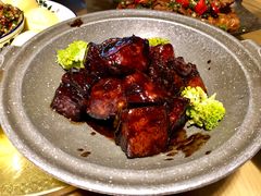 秘制红烧肉-鸡毛店·川菜(双楠店)