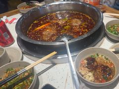 -肖肖酸萝卜鱼火锅(总店)