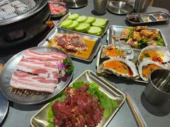 -围炉肉舍•炭烤活鳗•丹东海鲜烤肉(步行街店)