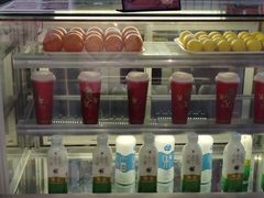 -CoCo都可(湖滨银泰店B区店)