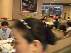 -海底捞火锅(宝龙广场夜宵主题店)