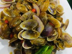 -四川小胡子海鲜(丁村万人海鲜广场店)