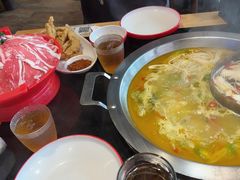 -谭公鱼头·鲜鱼火锅·小龙虾·江湖菜(秀沿路店)