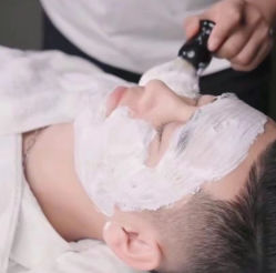 -V7 HAIR SALON