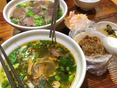 -遵义虾子张六羊肉粉(普陀路店)