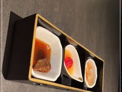-铭牛烧肉·和牛海鲜自助(高新月牙湖店)