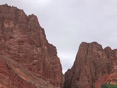 -天山神秘大峡谷