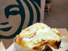 培根蛋芝士堡-星巴克臻选(郑州国贸360广场店)