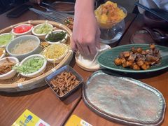 -包整·丝娃娃(一览甲秀楼风景店)