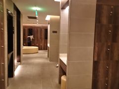 -W FITNESS 威尔仕健身·游泳(老西门新苑店)