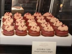 覆盆子蛋糕-广州富力君悦大酒店·凯菲厅