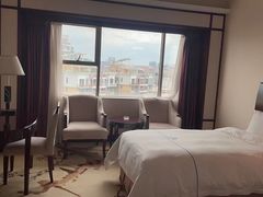 -深圳君逸国际酒店(龙岗横岗塘坑地铁站店)
