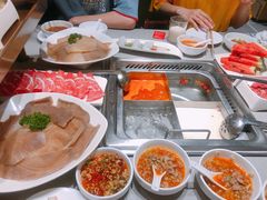 -海底捞火锅(金山百联店)